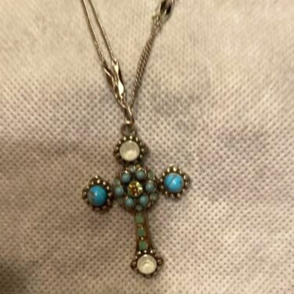 MARIANA SWAROVSKI CRYSTAL CROSS NECKLACE Silver With turquoise And Pearl Stones